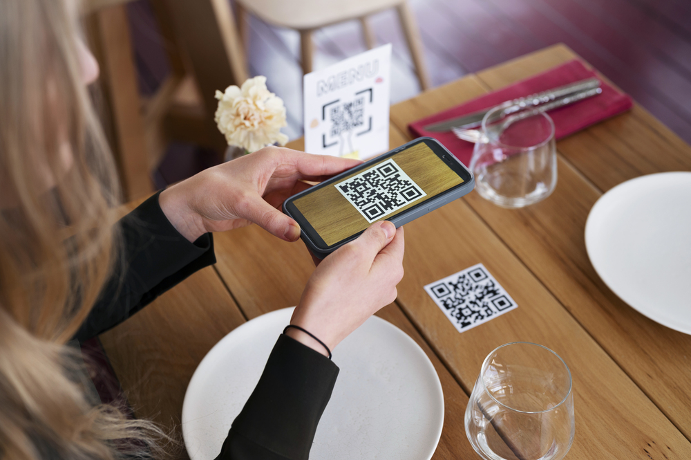 Делобанк назвал 5 причин, которые  мешают платить по QR-коду
