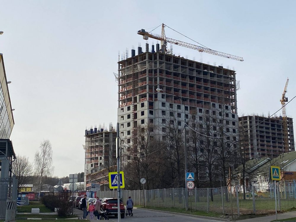 В Москве по «старой схеме» строится 29 объектов