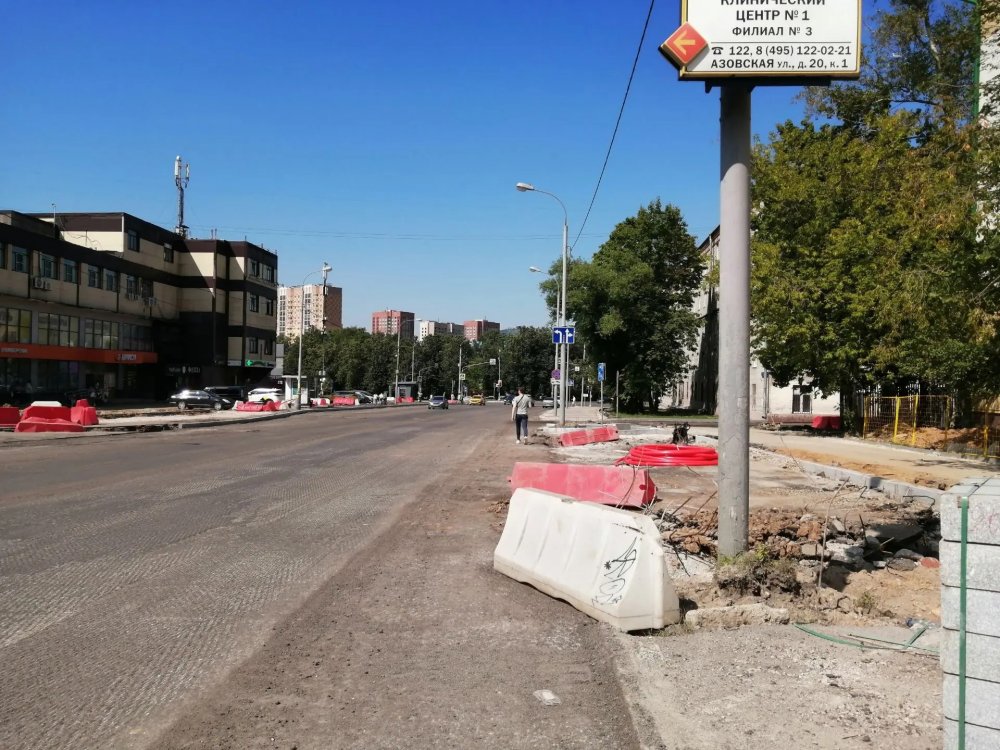 На участке Ленинградского шоссе завершили ремонт дорожного покрытия